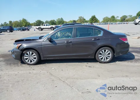 2011 Honda Accord 2.4 Ex-L from USA, damaged, VIN 1HGCP2F89BA055286